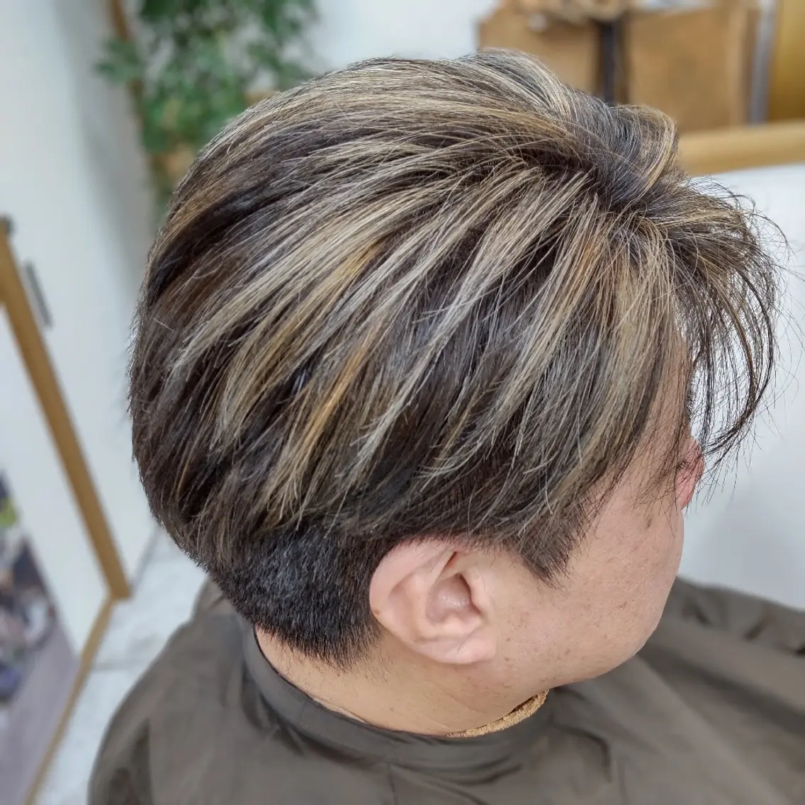 ヘアカラー＋ハイライトの写真