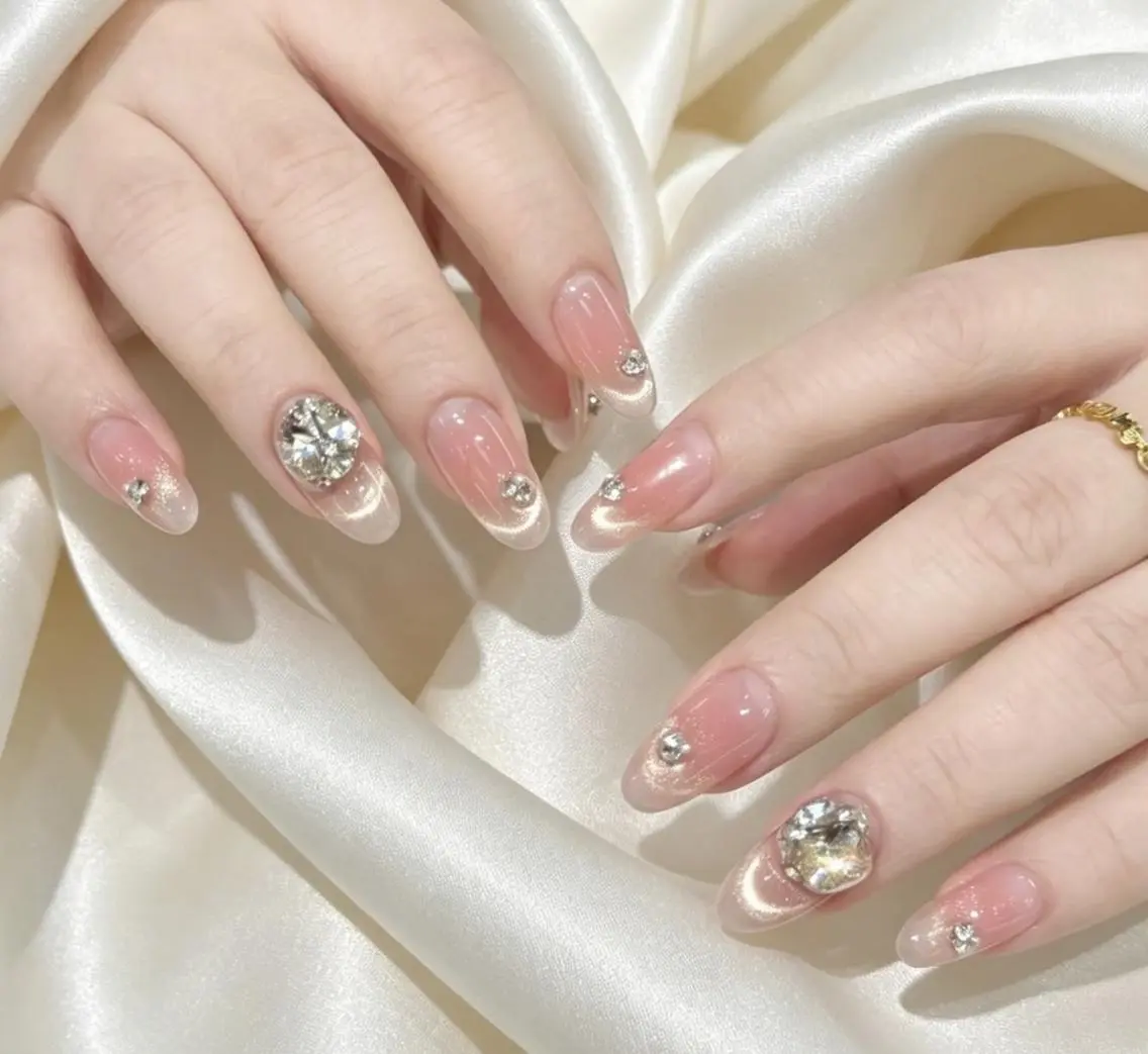ネイル ハンドネイル Pure&Rich Nailのネイルデザイン