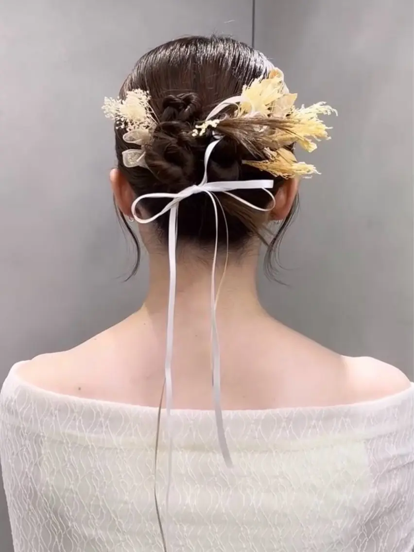 ミディアム ヘアアレンジ ヘアセット 卒業式ヘアセット🎀 ヘアアレンジのヘアスタイル