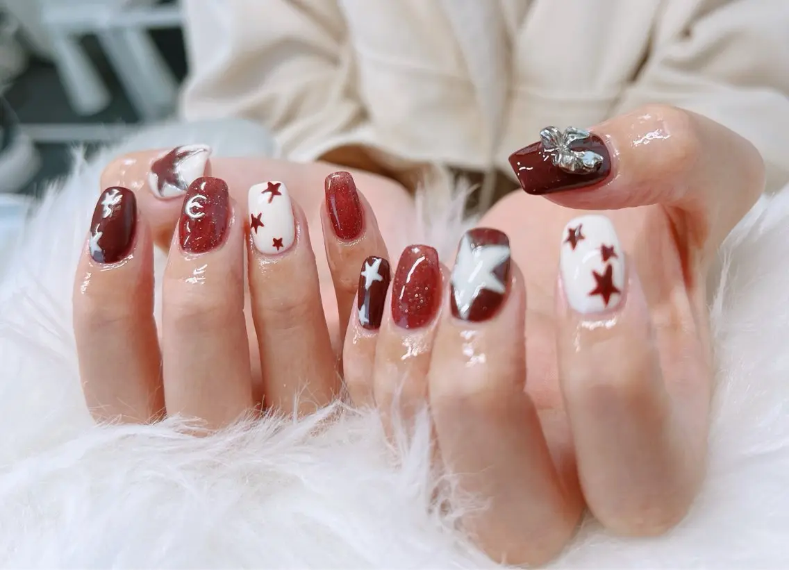 ネイル フラッシュネイル フットネイル フレンチネイル 韓国ネイル ロングネイル Lee _nailのネイルデザイン