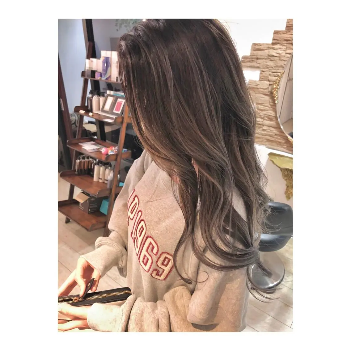 ロング カラー バレイヤージュ グレージュ レイヤーカット メンズパーマ 次元のヘアスタイル