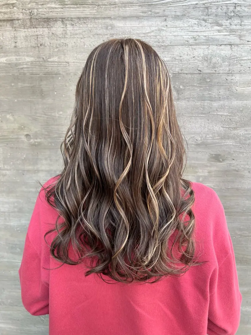 ロング カラー カット ヘアカラー トリートメント mana .のヘアスタイル