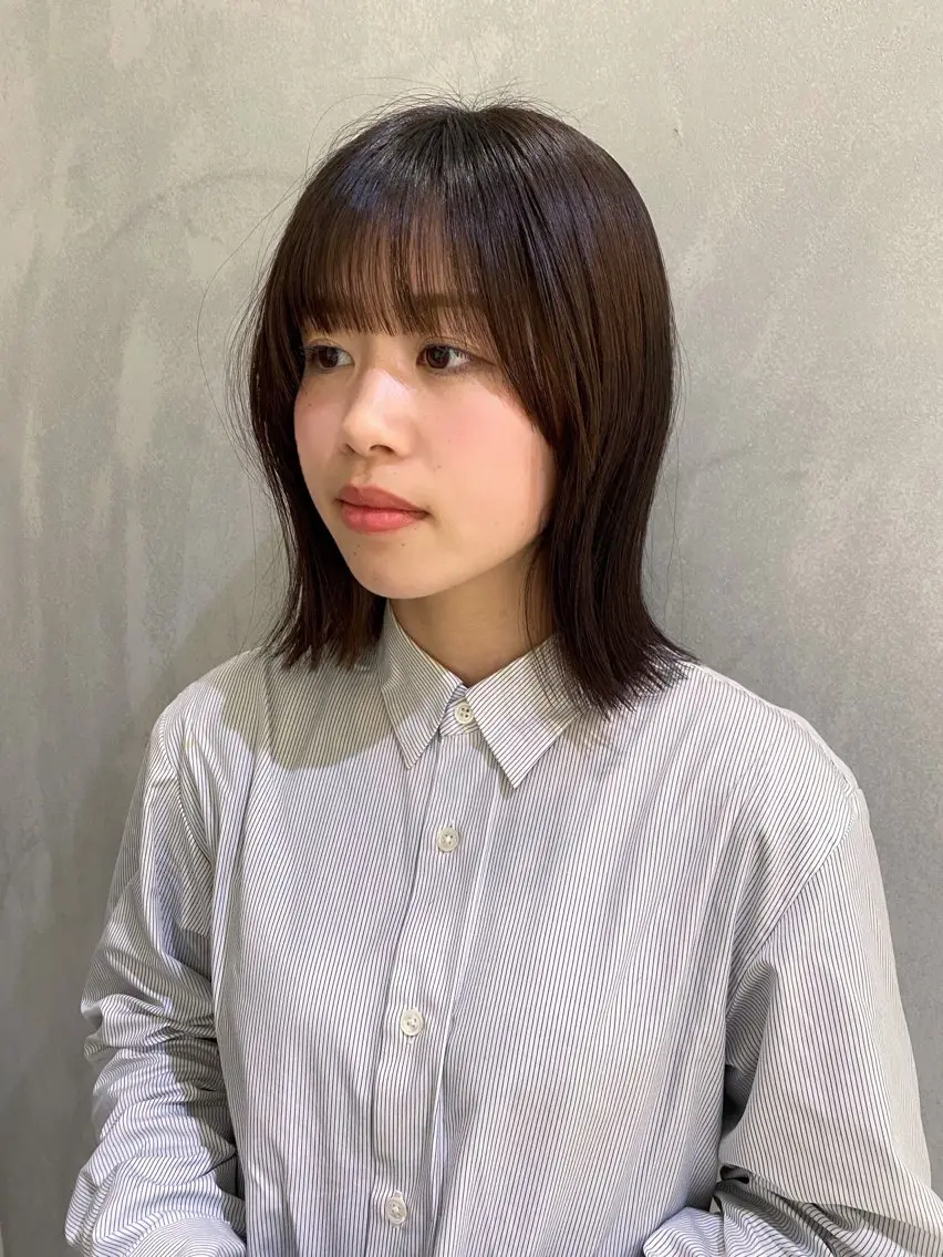 セミロング ボブ カット いとう ほのかのヘアスタイル