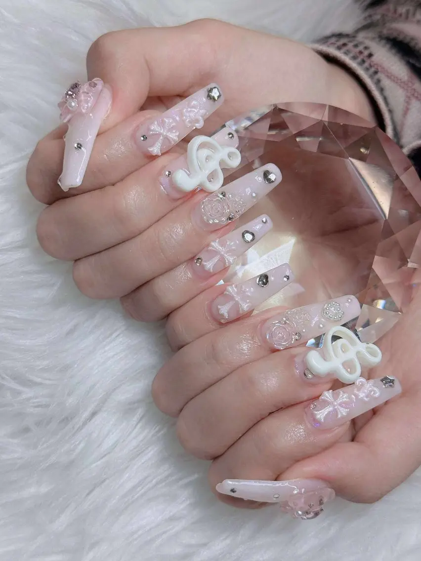 ネイル オーロラネイル チークネイル フットネイル フレンチネイル ハロウィン Lumi Shinokuboのネイルデザイン
