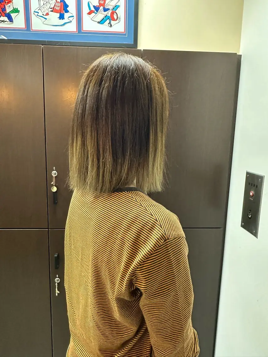 カラー ブリーチ 縮毛矯正 ヘアカラー 中元 琉唯のヘアスタイル