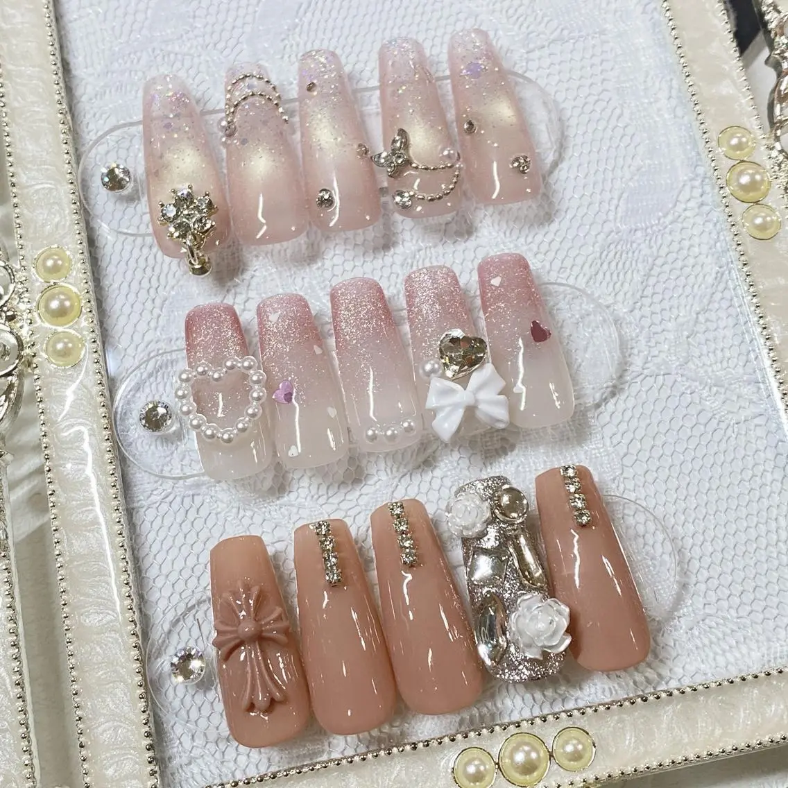 【ソフトジェルオフあり】初回ソフトジェルオフ無料♫　ワンホン定額デザイン☆ Hand Gel 平日¥7980～\8980の写真