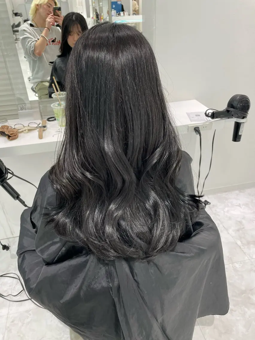ロング カラー ヘアカラー トリートメント 🌿透明感赤み消し Keishin🌿のヘアスタイル