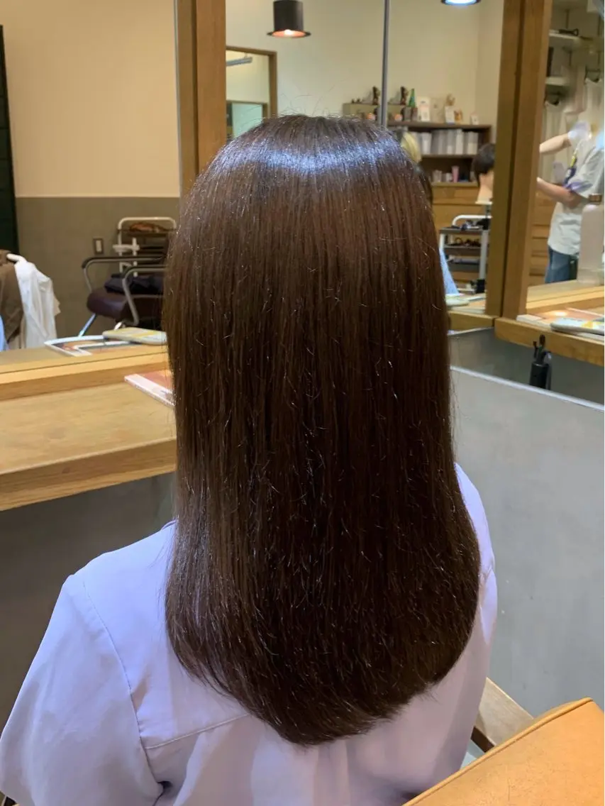 カットとトリートメントで綺麗な艶髪へ『カット✂️+トリートメント🧴』の写真