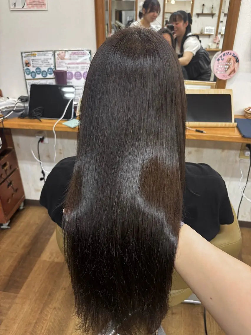 ロング カラー ヘアカラー 松尾 果南のヘアスタイル