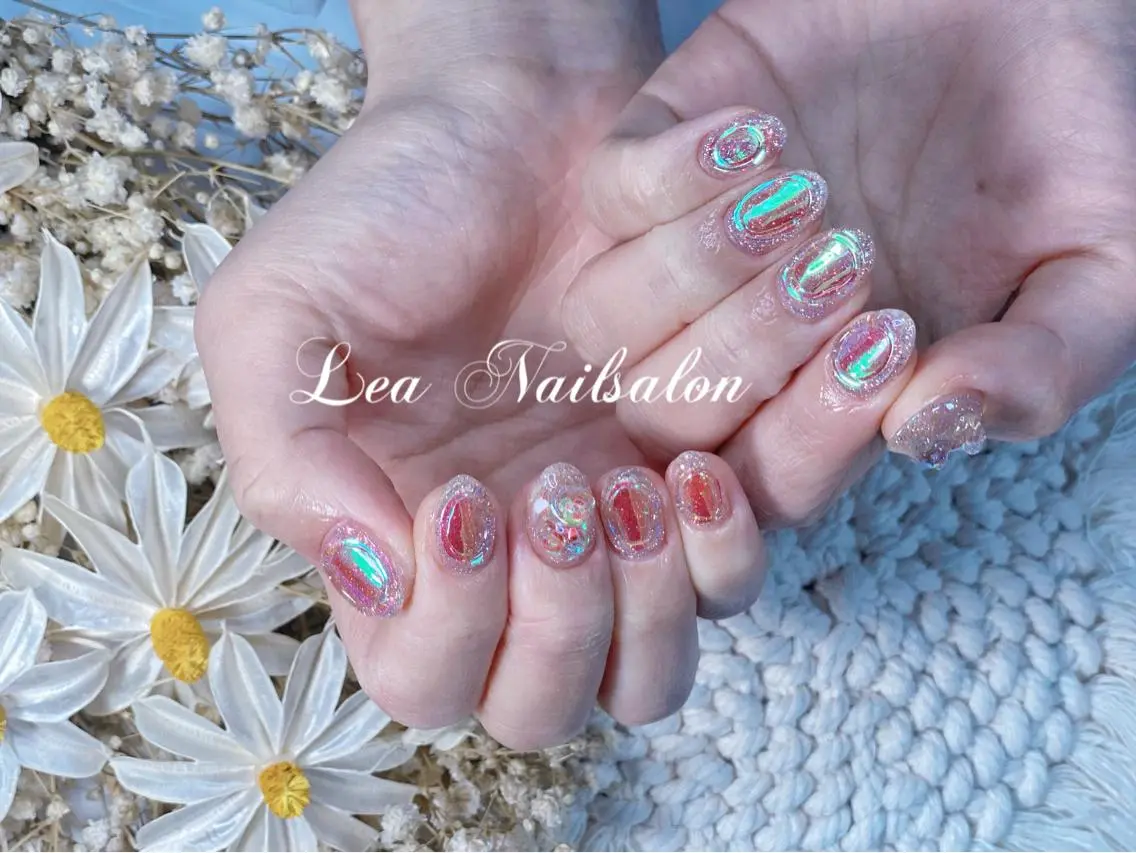 ショート カラー ネイル Le’a NailSalonのネイルデザイン