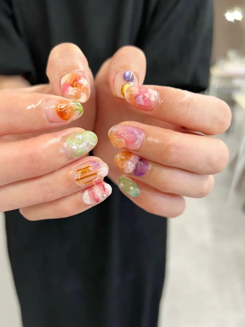 ネイル ジェルネイル マグネットネイル ニュアンスネイル パラジェル ぷっくりネイル ハンドネイル ハンドケア Bana_ Nailのネイルデザイン
