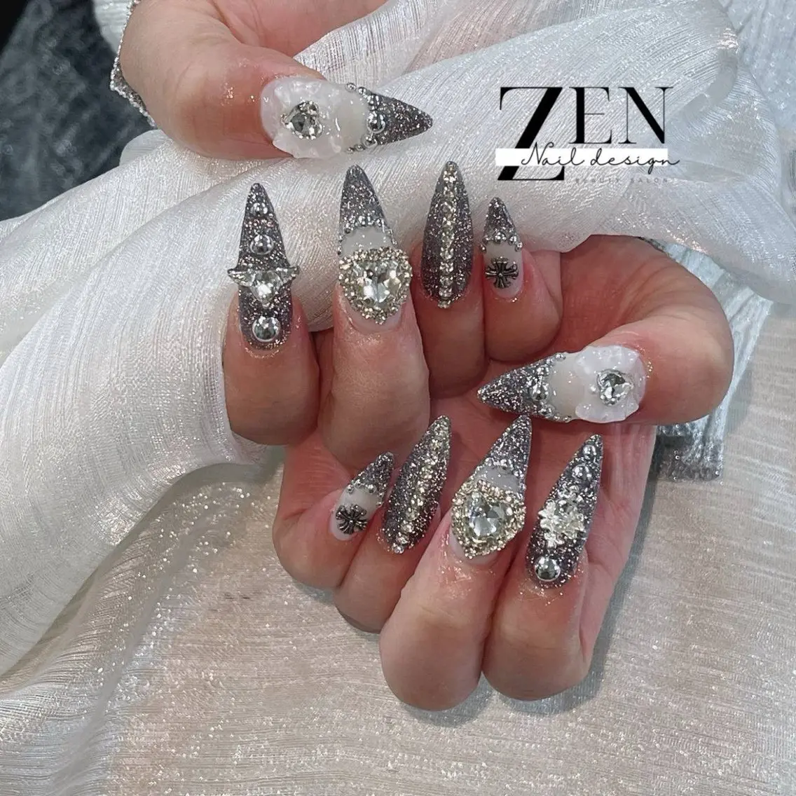 ネイル チークネイル 長さ出し フレンチネイル 韓国ネイル マグネットネイル ハンドネイル Zen Nail Design 池袋のネイルデザイン