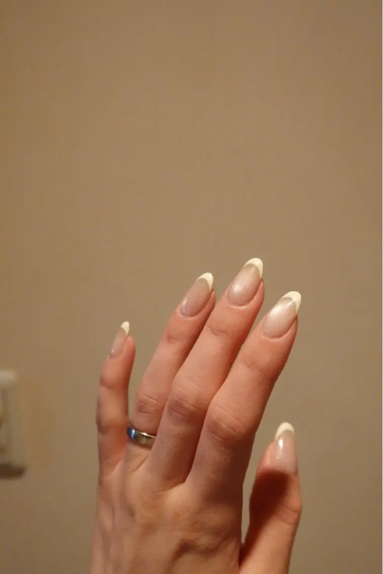 ネイル フレンチネイル マグネットネイル marina. nailのネイルデザイン