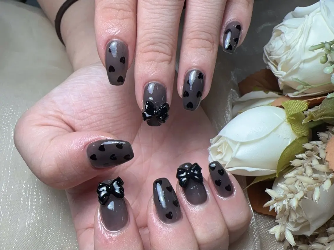 ネイル ハート 持ち込み 🫧M. nailsのネイルデザイン