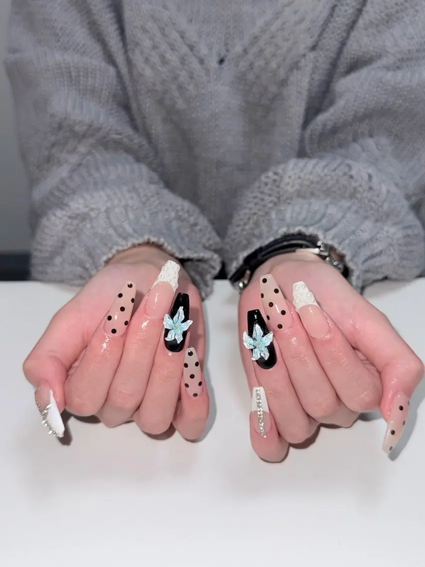 ネイル ハンドネイル BERA NAILSのネイルデザイン