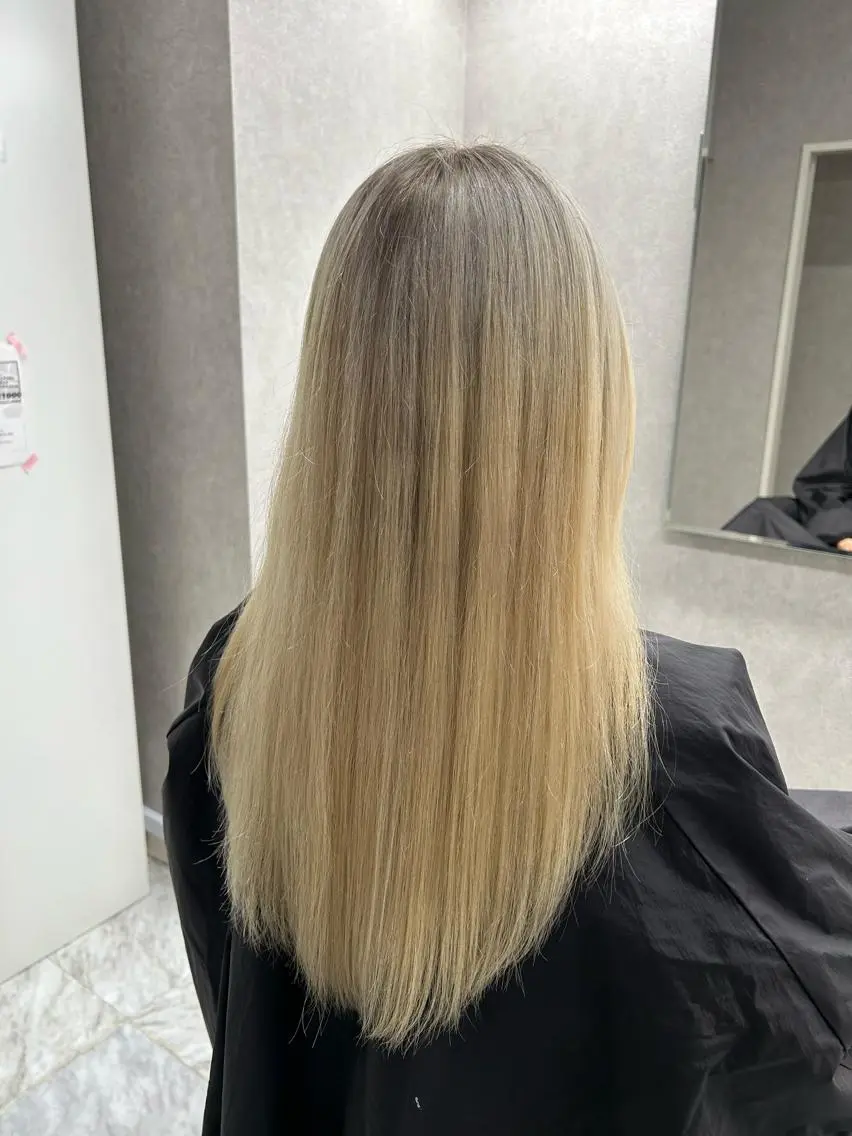 ブリーチリタッチ👩🏼❤️+カラー✨の写真
