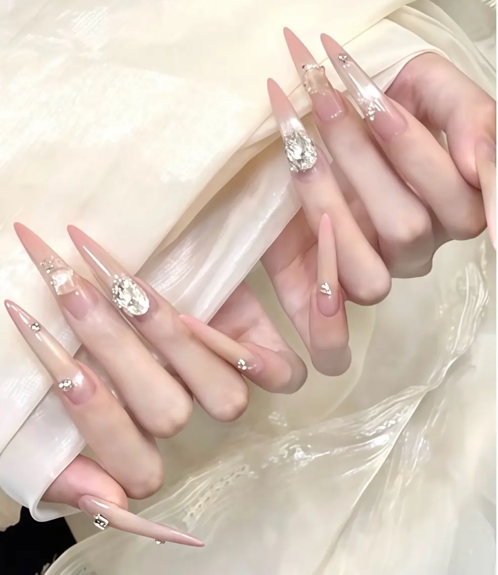 ネイル ハンドネイル D-BEAUTY Nailsalonのネイルデザイン