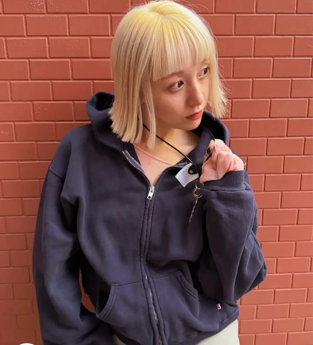 ショート カラー maeda nonohaのヘアスタイル