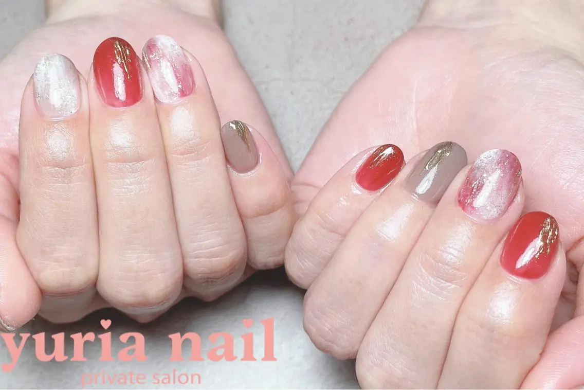 ネイル ボルドー ジェルネイル ニュアンスネイル 小林 ゆりあのネイルデザイン