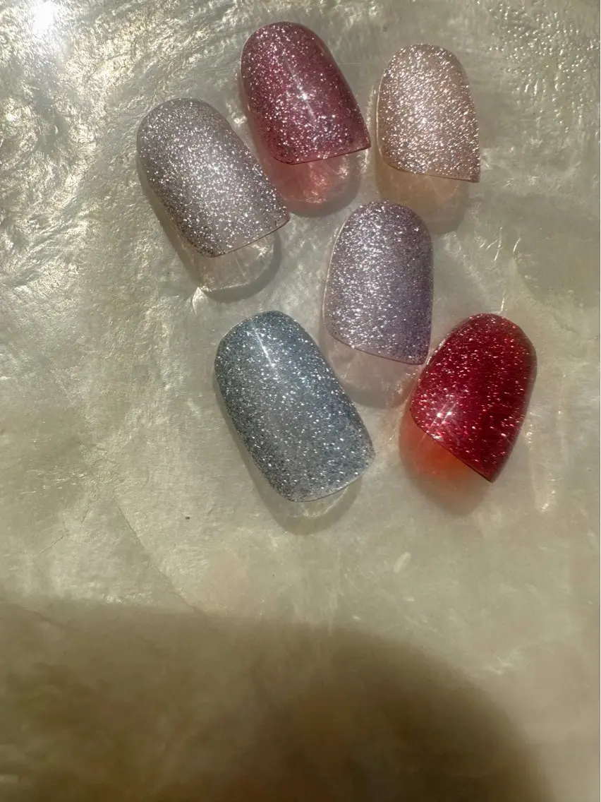 ネイル クリアネイル 氷ネイル・うるうるネイル キラキラネイル 韓国ネイル ニュアンスネイル 🪞KAPE NAIL 🪞のネイルデザイン