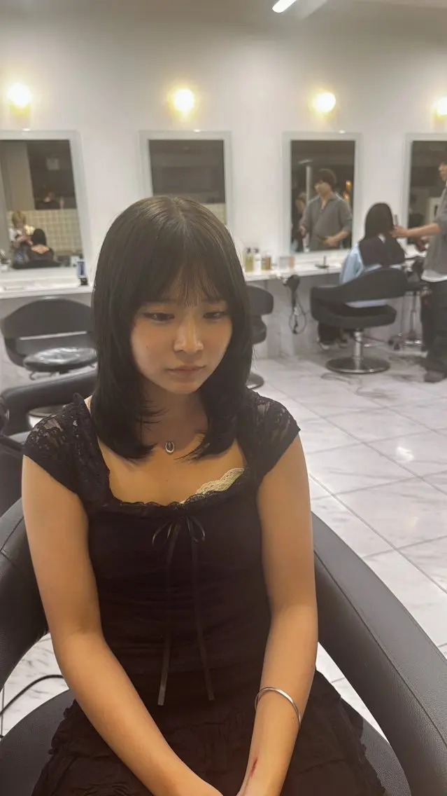 ロング ヘアカラー 透明感×ワインレッド 🍒𝐘𝐮𝐤𝐚のヘアスタイル