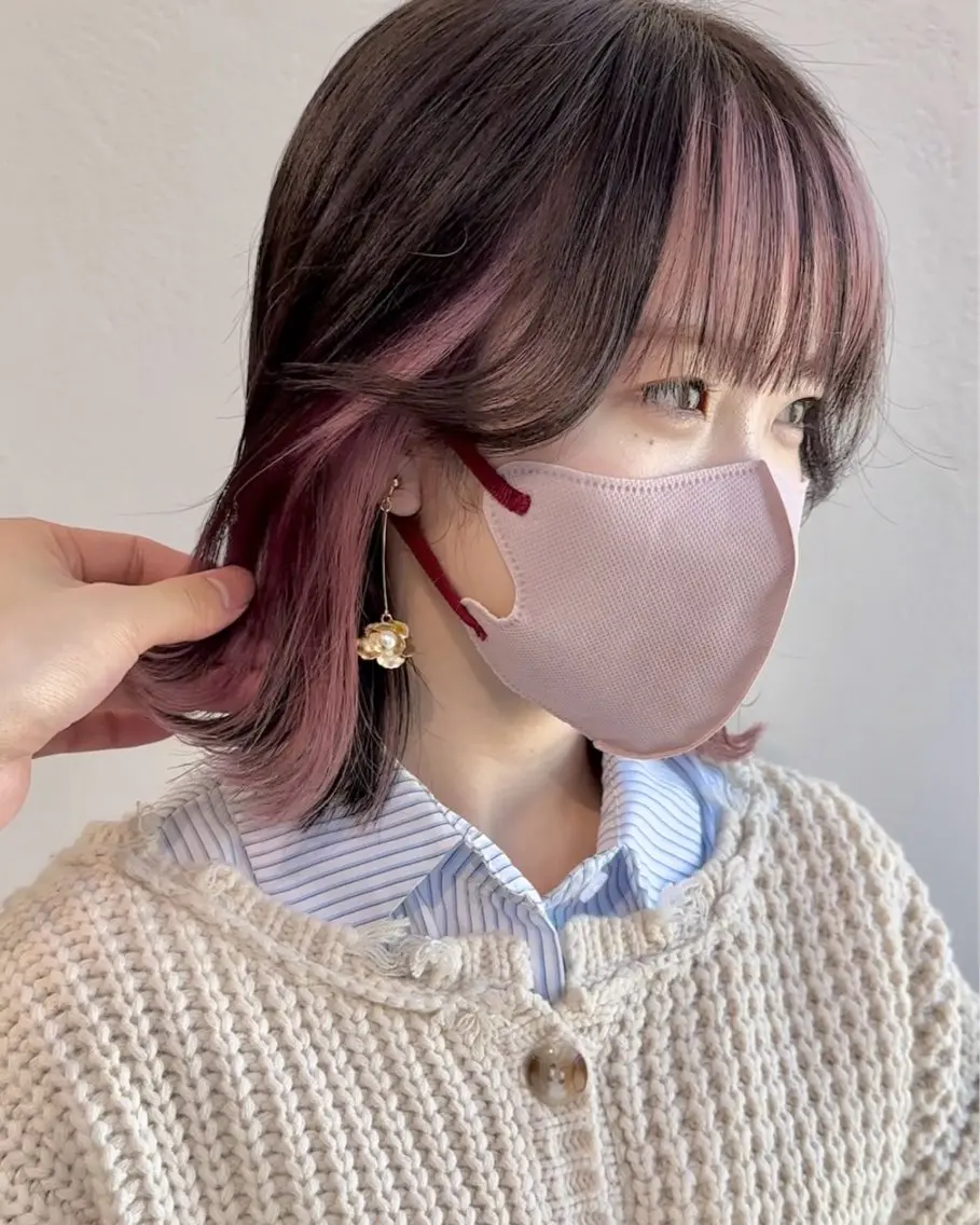 ミディアム カラー ブリーチ ケアブリーチ インナーカラー ピンクカラー カット ヘアカラー トリートメント インナーカラー/レイ ヤーカット♡/マキシのヘアスタイル