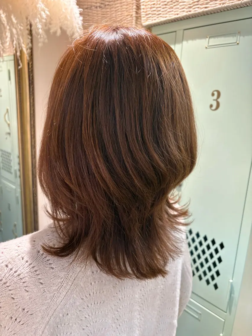 ミディアム ウルフカット カット レイヤー×ハイライト 🌷RINA🌷のヘアスタイル