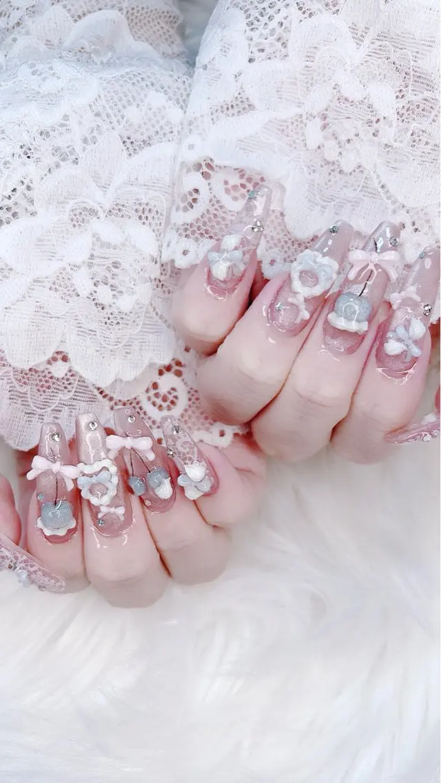 ネイル フレンチネイル ガーリー ロングネイル ハンドネイル mini nailのネイルデザイン