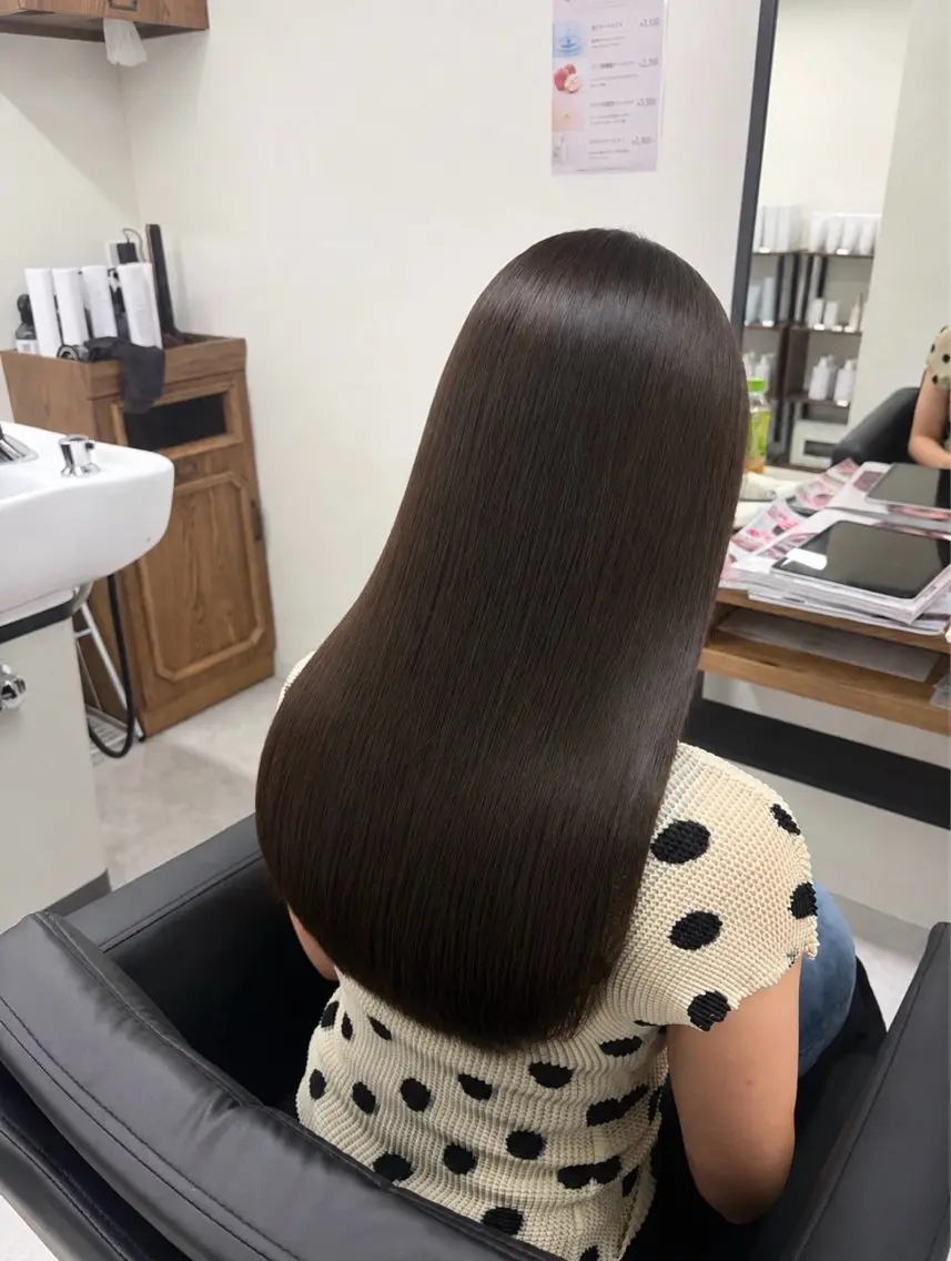 ミディアム 縮毛矯正 カット 縮毛矯正 トリートメント fee久屋大通店 Asakaのヘアスタイル