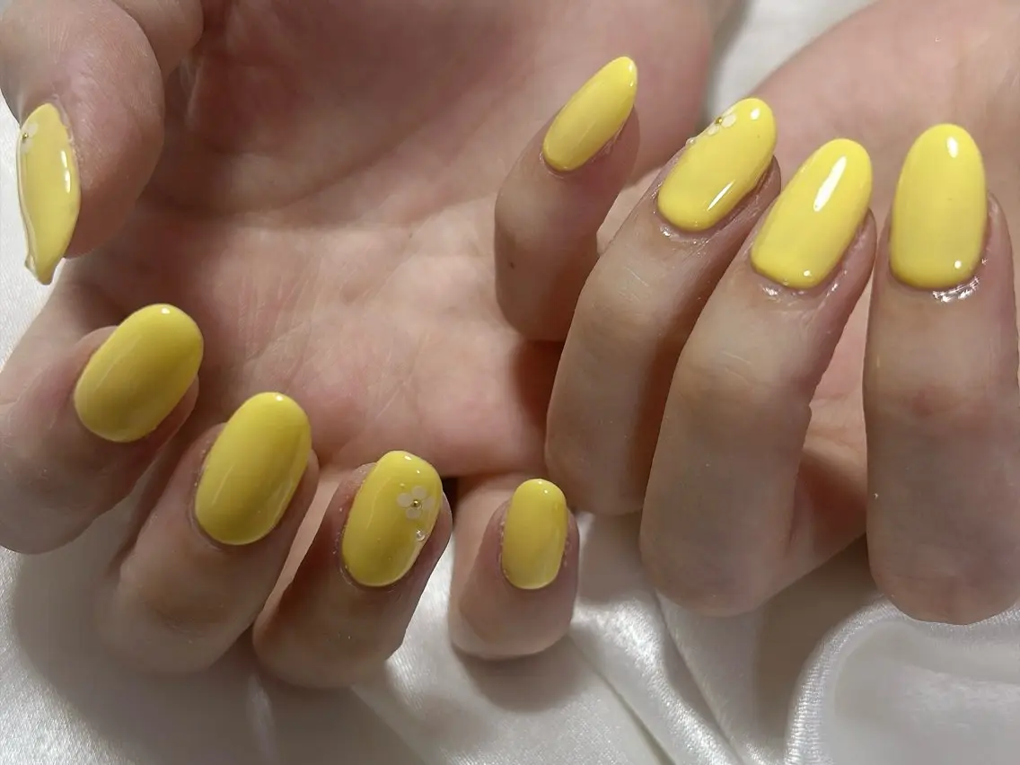 ネイル オーロラネイル フットネイル フレンチネイル ジェルネイル マグネットネイル ハンドネイル mogunail &blowのネイルデザイン