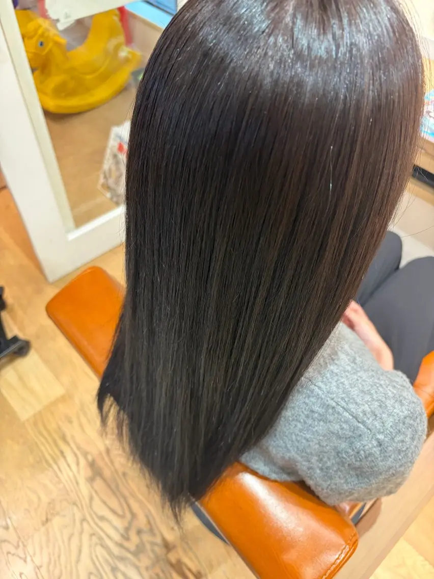 カラー ヘアカラー 永山 萌乃のヘアスタイル