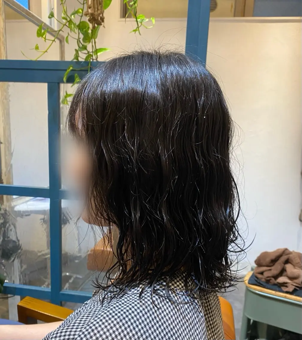 ミディアム パーマ ミディアムパーマ 出井 ひよりのヘアスタイル