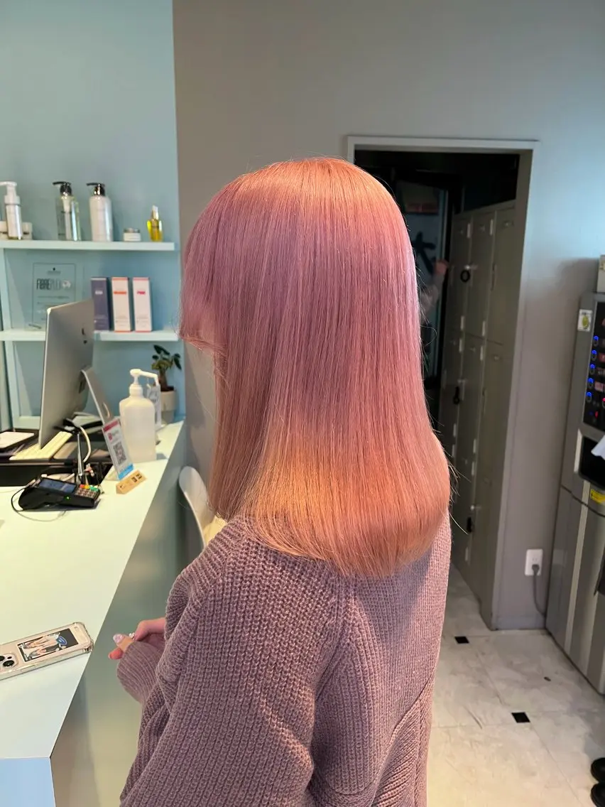 ミディアム カラー ヘアカラー トリートメント ブリーチカラー 🩵MIZUKIのヘアスタイル