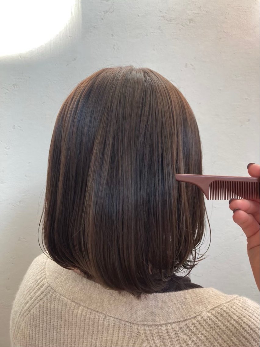 カラー Inity   森 千尋のヘアスタイル
