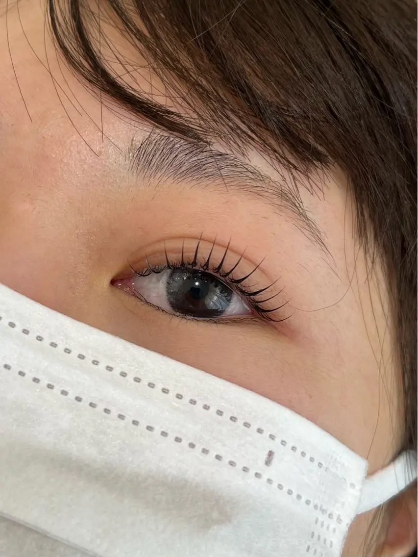 マツエク・マツパ people .の眉毛・アイブロウイメージ