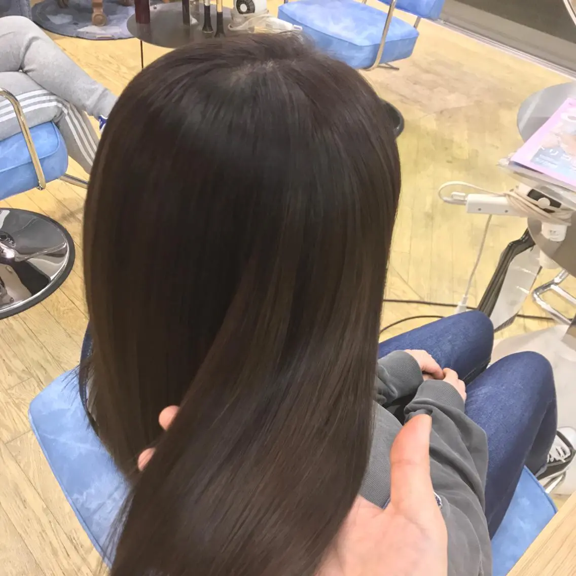 ミディアム カラー ブラウンカラー ショコラブラウン トリートメント 松井 敬太郎のヘアスタイル