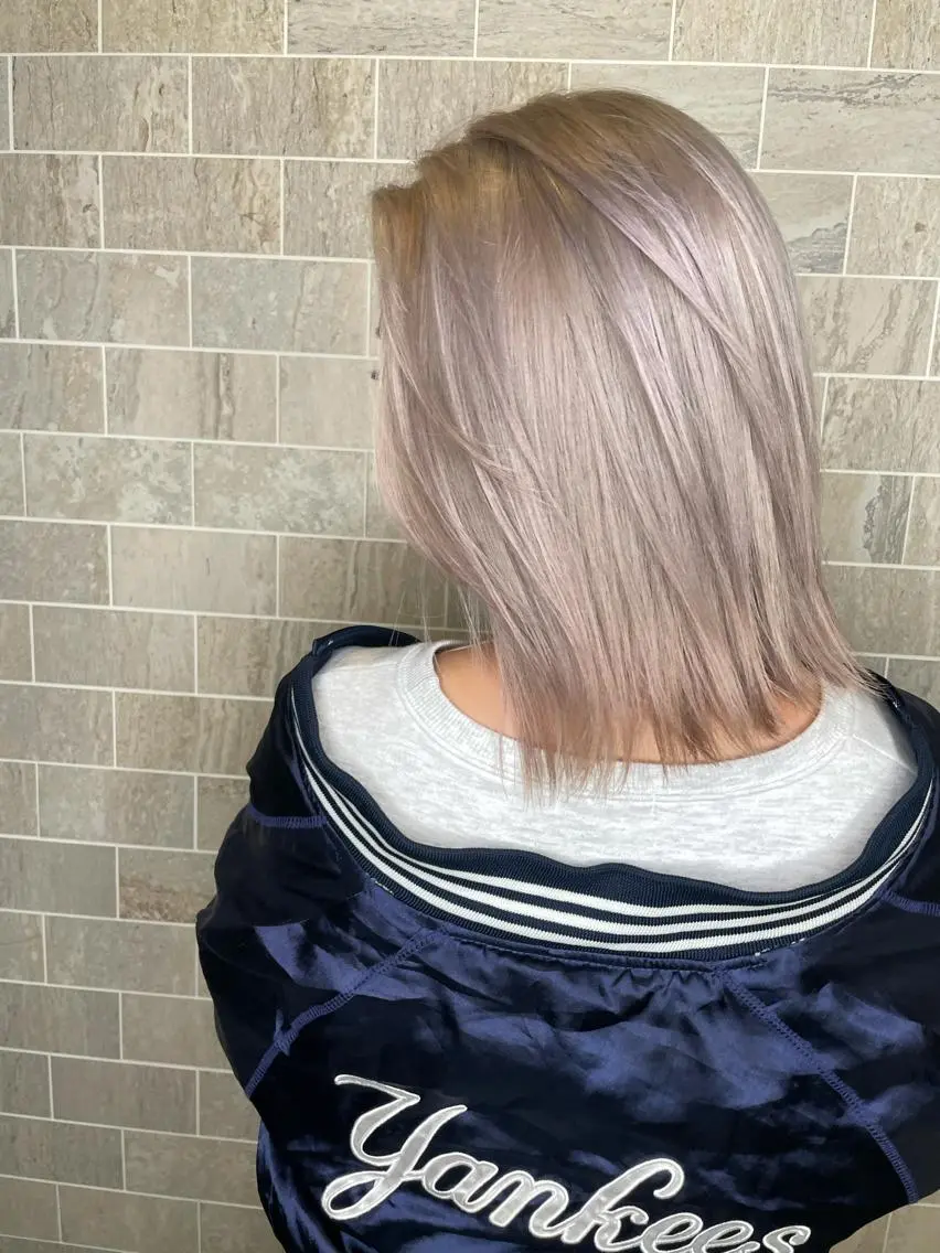 ホワイトケアブリーチ2回❕❕【透明感】理想のハイトーン色落ちもブロンドカラーを💇🏼♀️艶々トリートメント付き!の写真