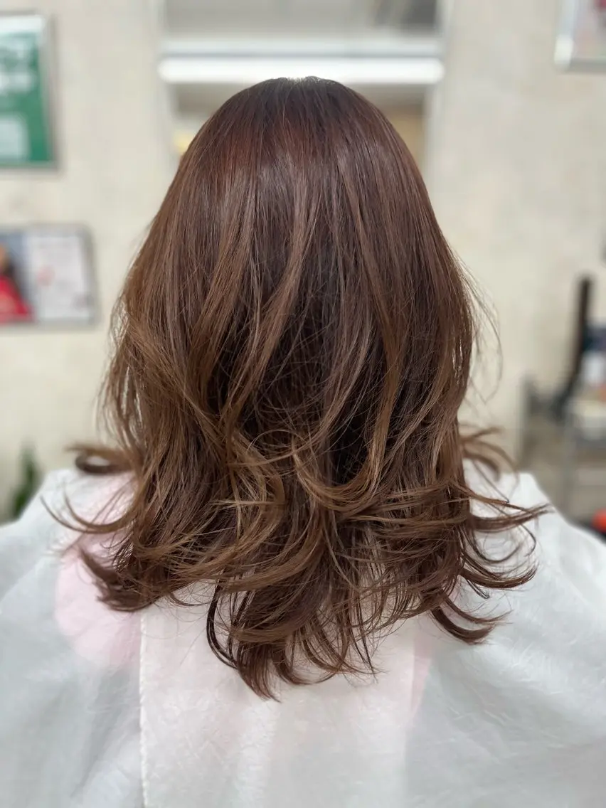 セミロング 春日部　間庭 寛貴のヘアスタイル