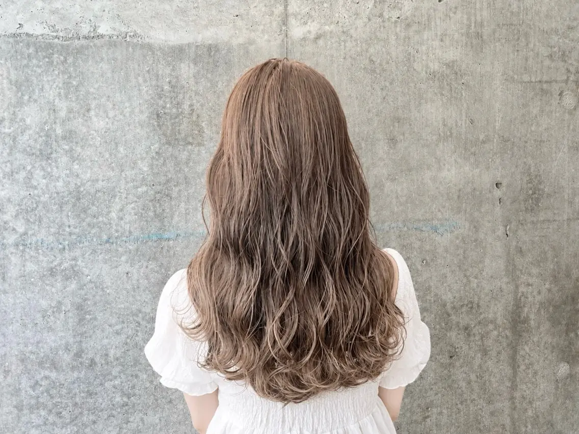 ロング カラー 蓮見友里 PiSTA/portのヘアスタイル