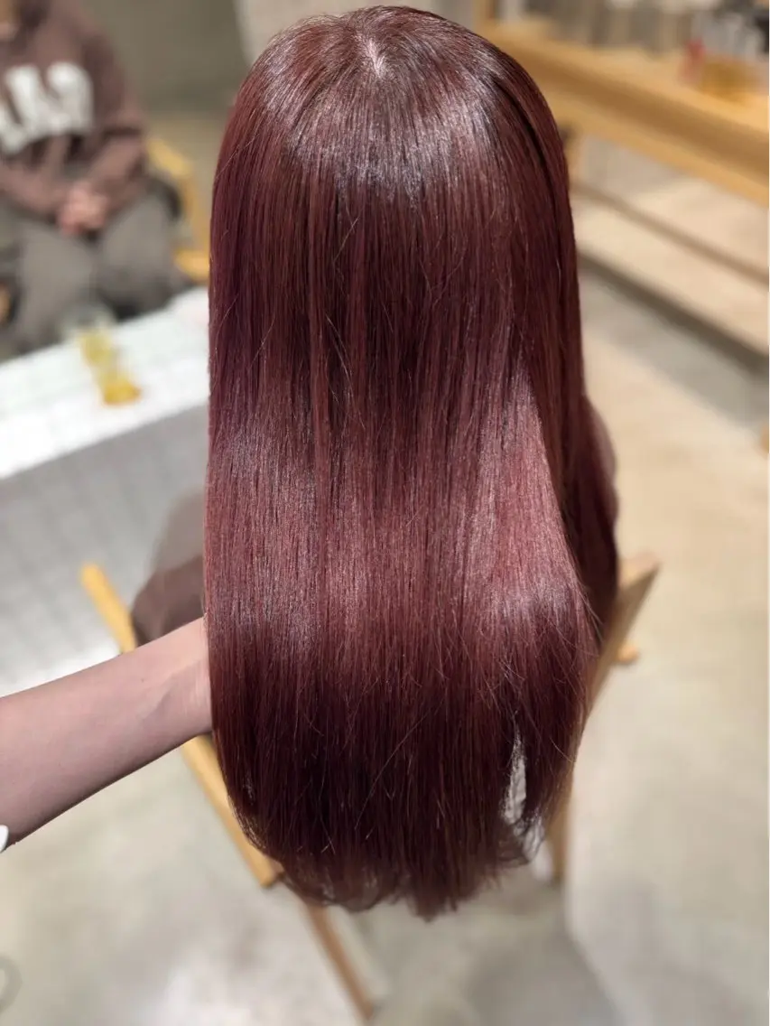 ロング カラー 末政 李椛のヘアスタイル