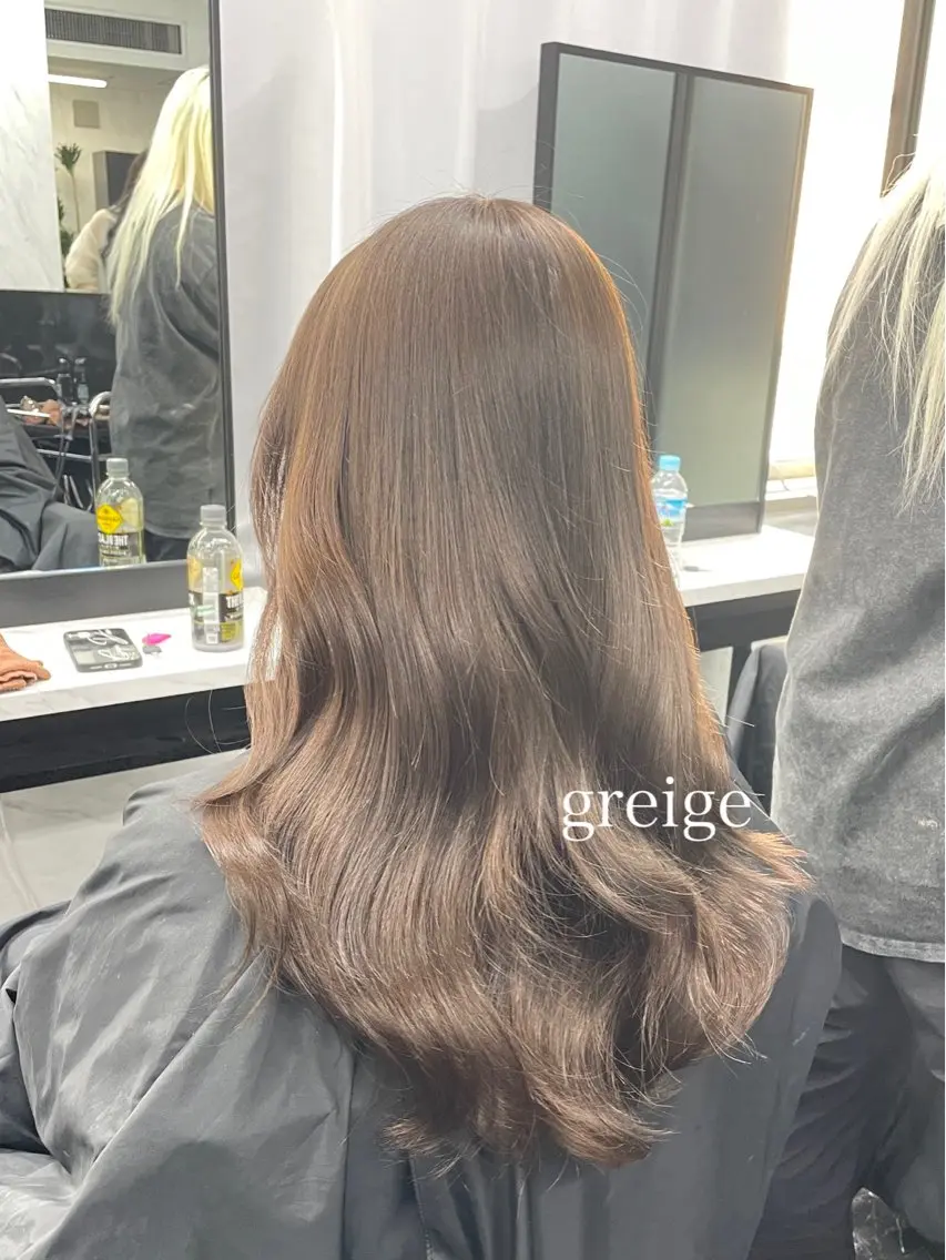 セミロング カラー カット ヘアカラー トリートメント エクステ🩵ブリーチ 韓国ヘア🩵KAEのヘアスタイル