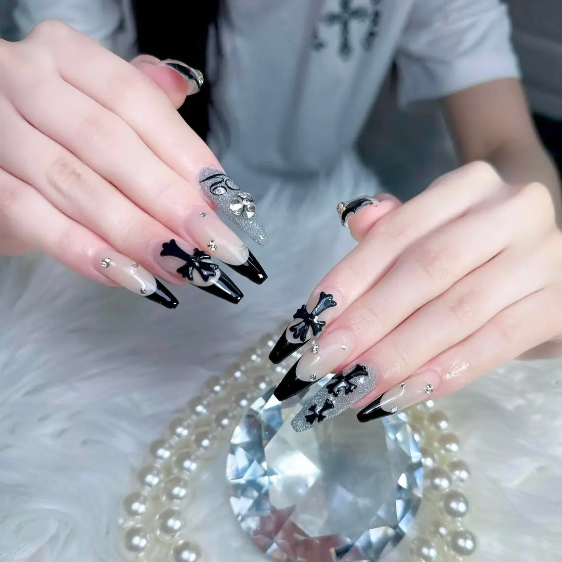 ネイル キラキラネイル 韓国ネイル マグネットネイル 持ち込み ネイルチップ ハンドネイル Chiee Bling.Nailのネイルデザイン