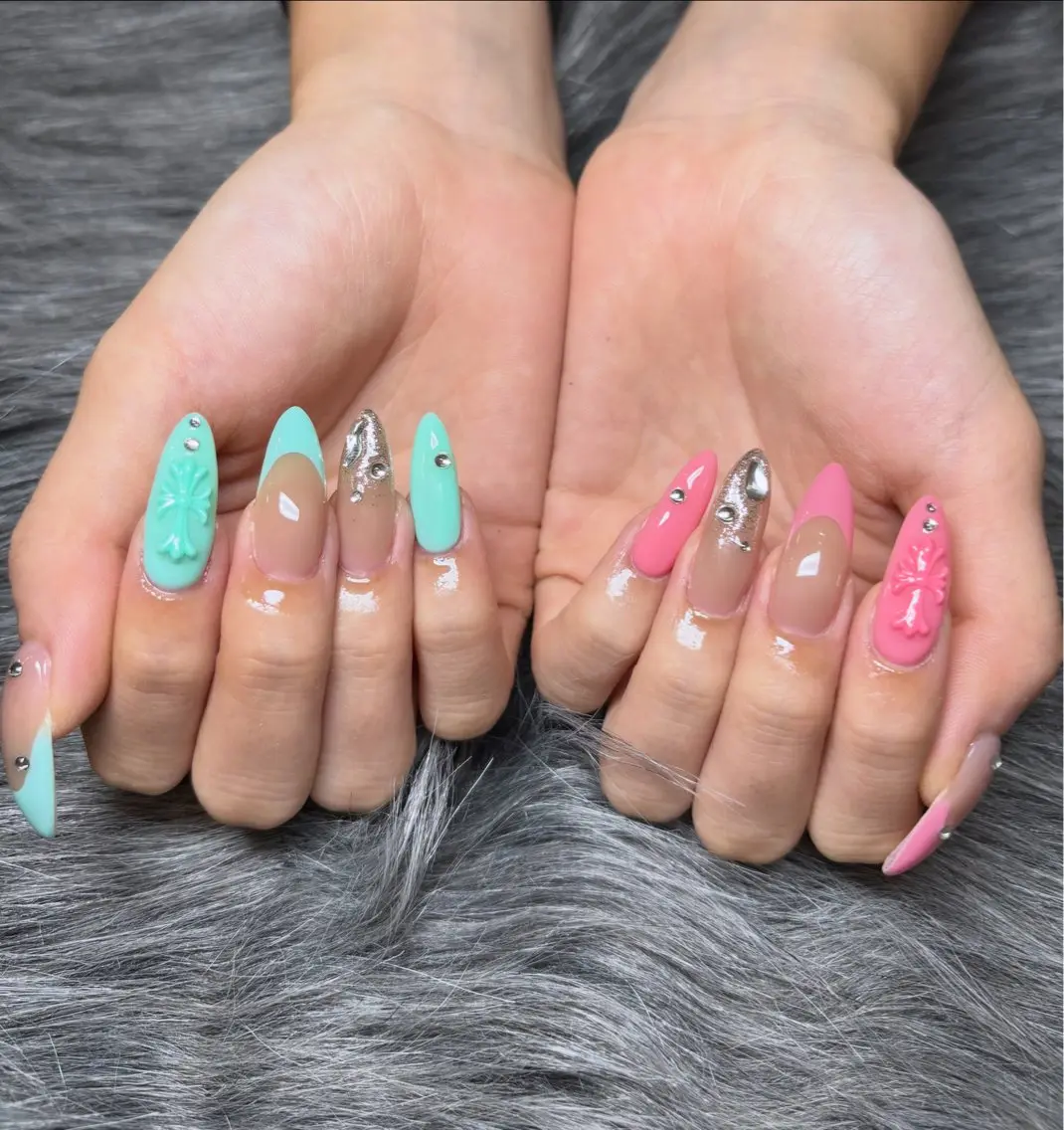 ネイル ハンドネイル 𝑗𝑢𝑛𝑛𝑎 𝑛𝑎𝑖𝑙のネイルデザイン