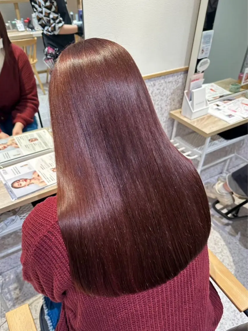 ロング 顔周りカット ハイライト 髪質改善 韓国風ヘア 縮毛矯正 ヘアカラー 艶カラー／ハイトーン ミサキのヘアスタイル