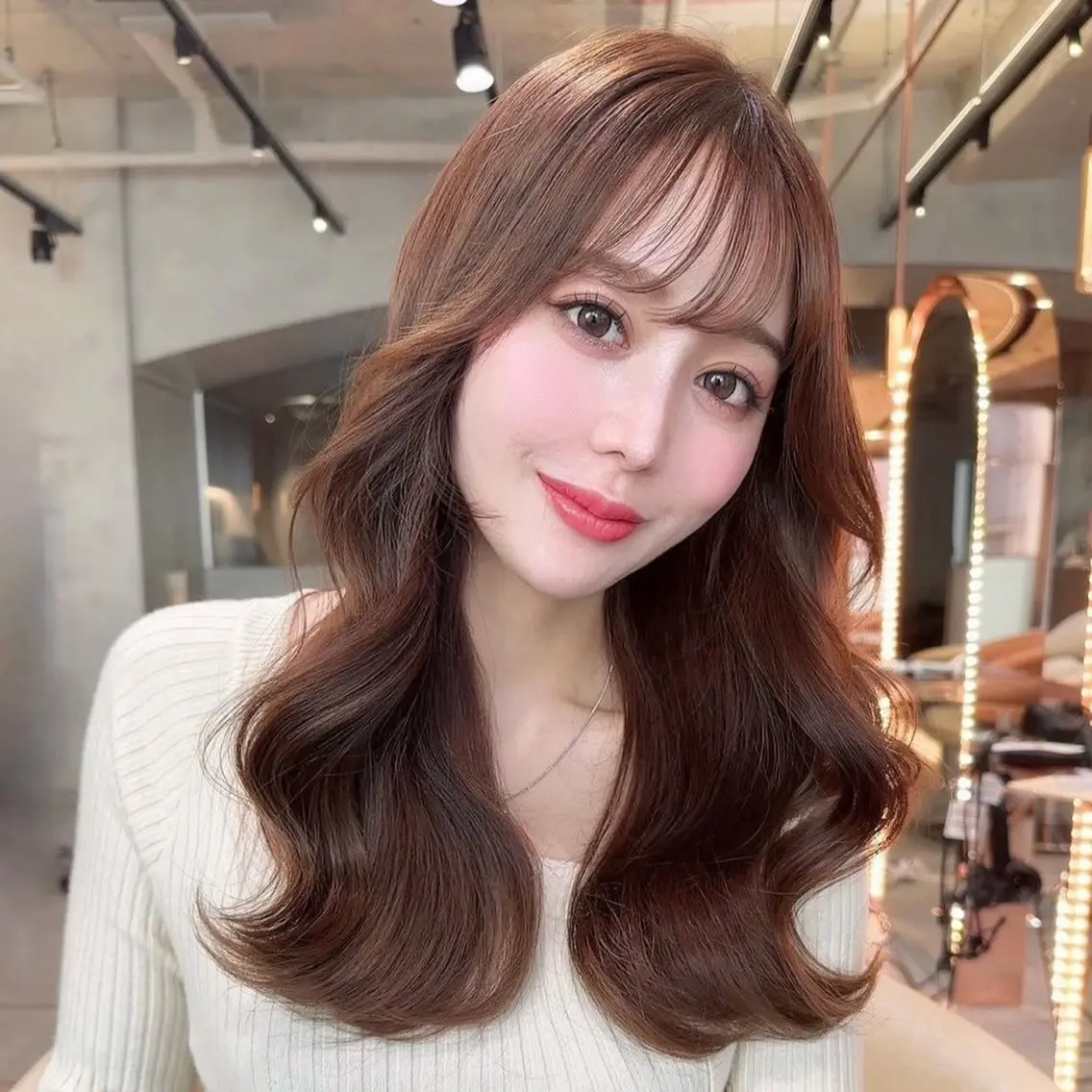 ロング カラー ロングレイヤー レイヤーカット ロング カット ヘアカラー トリートメント 縮毛矯正/艶髪/ 透明感カラー/たくまのヘアスタイル