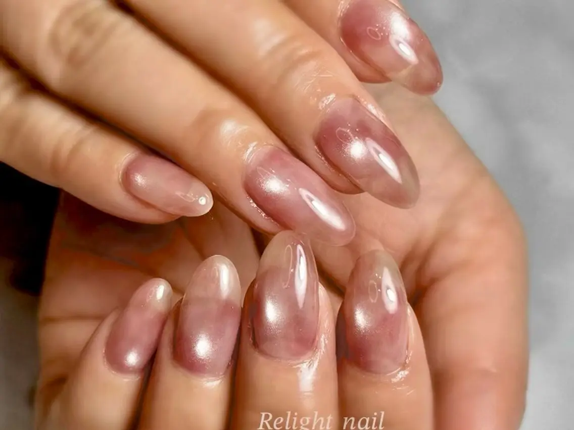 ネイル マグネットネイル ニュアンスネイル Relight RIEのネイルデザイン