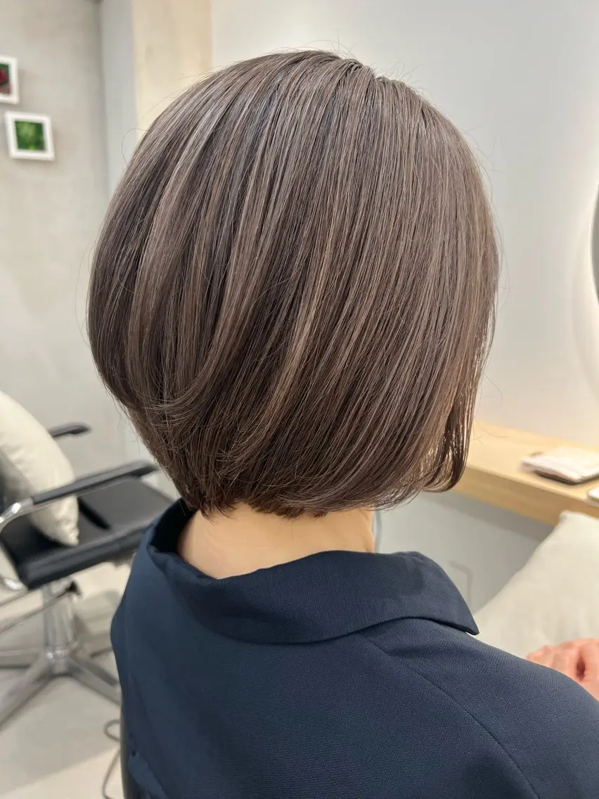 👩🦳白髪ぼかし👩🦳カット+髪質改善カラー+超音波5STEPトキオTRの写真