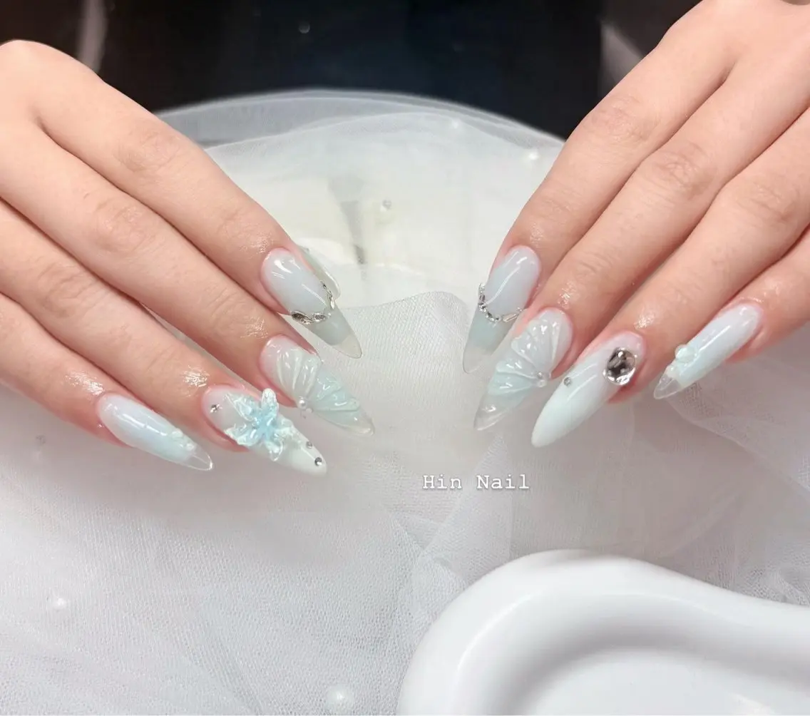 ネイル ハンドネイル HIN NAILのネイルデザイン