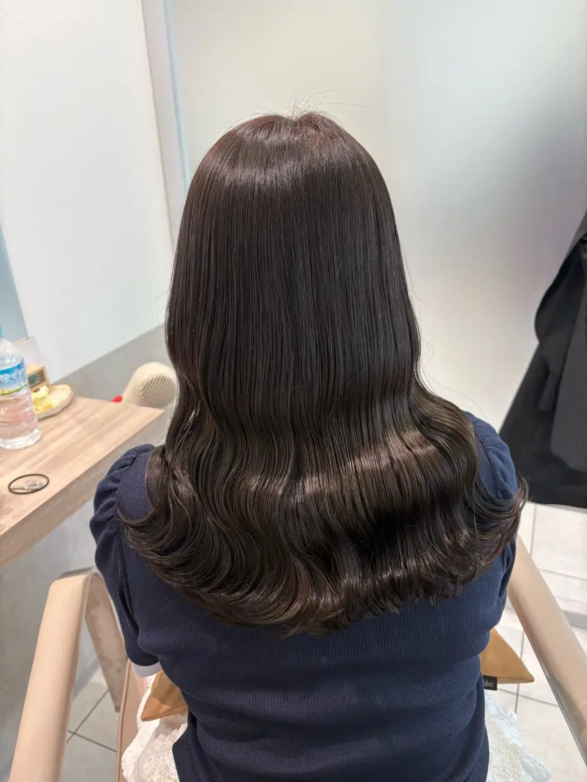 セミロング カラー カット ヘアカラー トリートメント Eleanor 池袋 🧸Madoka🧸のヘアスタイル