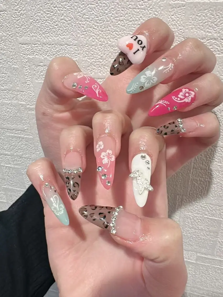 ネイル ハンドネイル Luvia Ginzaのネイルデザイン